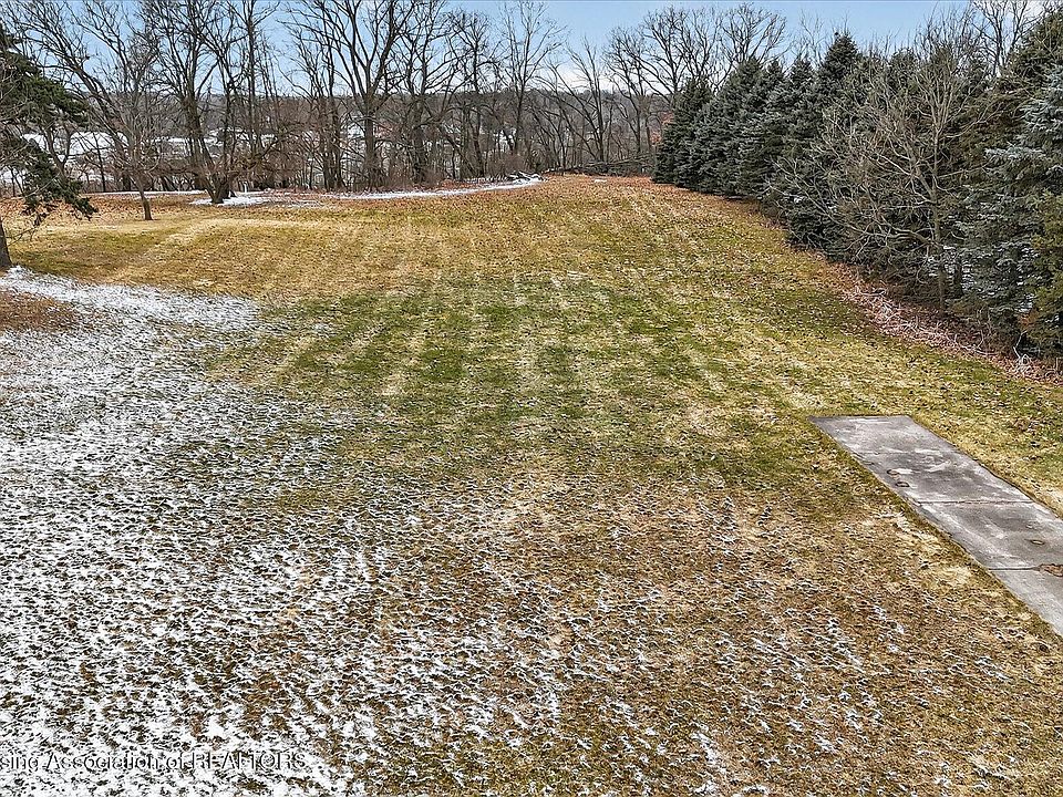 1st image of 1081 Maynard Rd