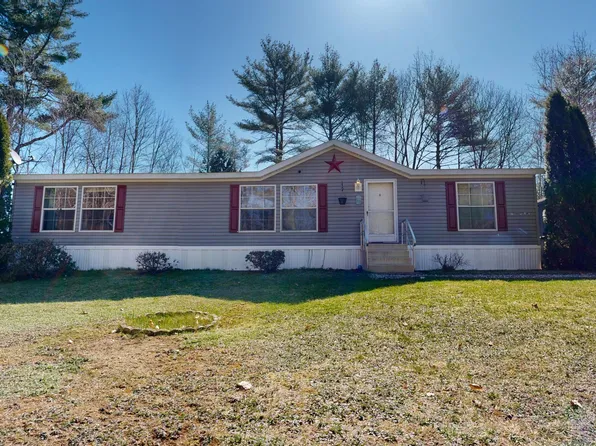 17 Shady Lane, Sabattus, ME 04280