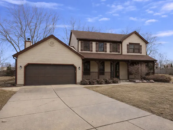 400 Green River Ct, Schaumburg, IL 60194