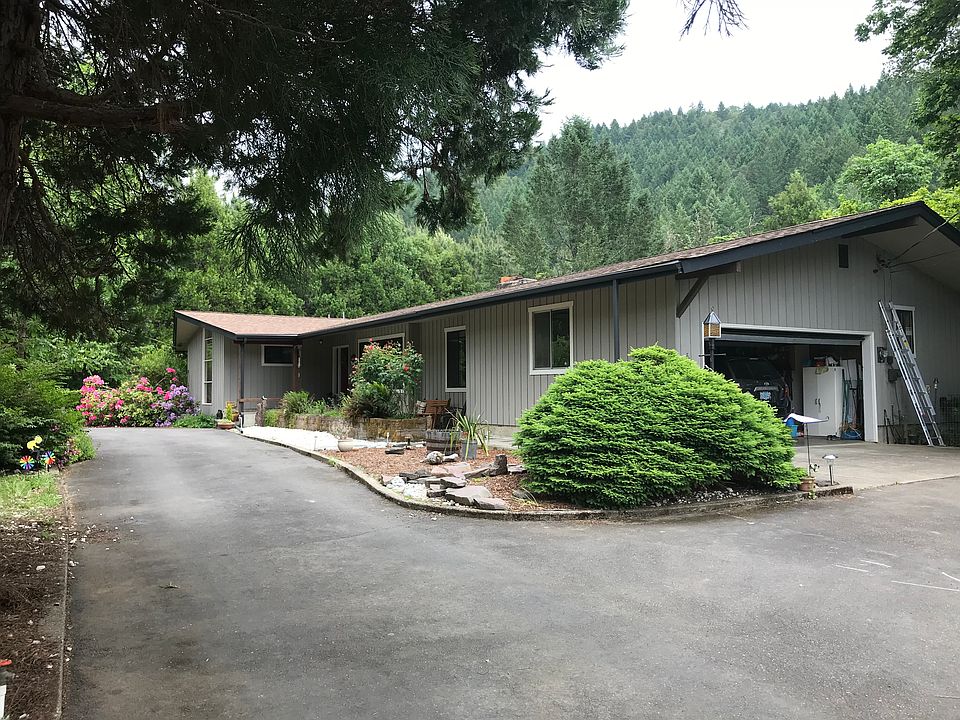 2nd image of 3477 N Myrtle Rd