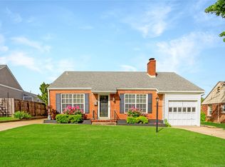 1722 S Columbia Pl, Tulsa, OK 74104