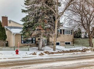 327 Dalhousie Dr, Winnipeg, MB R3T2Z6