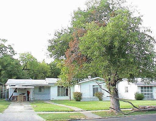 1st image of 323 GENERAL KRUEGER DR