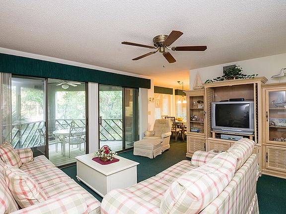 2nd image of 4771 Tennis Club Ln