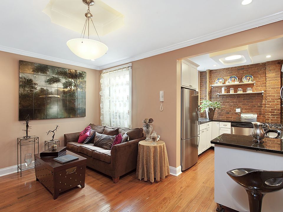 1st image of 3115 Broadway APT 41