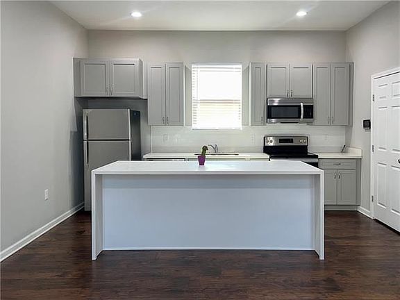 4th image of 2083 N Dorgenois St #2083