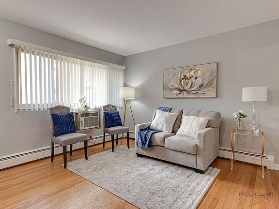 4th image of 16 N Garfield St E #2