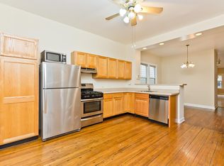 1920 W School St #1F, Chicago, IL 60657