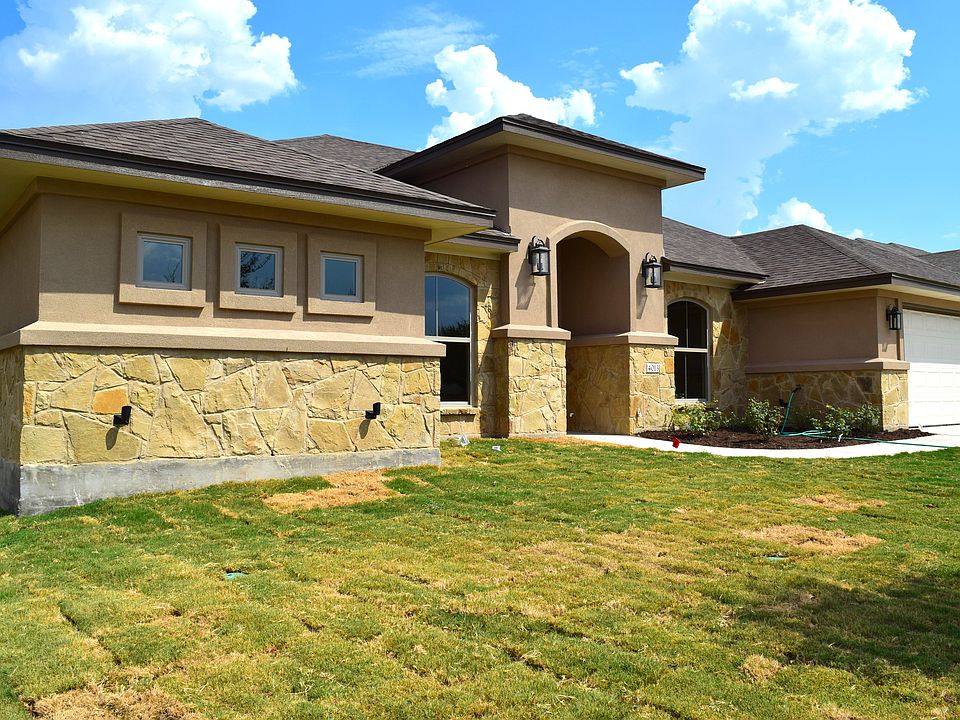 1st image of 4013 Woodhaven Dr