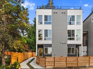 1207 NE 104th St #C, Seattle, WA 98125