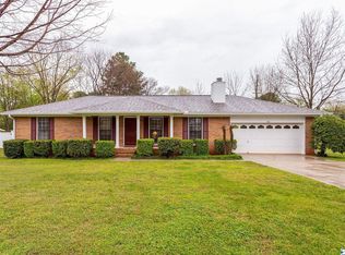 100 Royal Dr, Madison, AL 35758