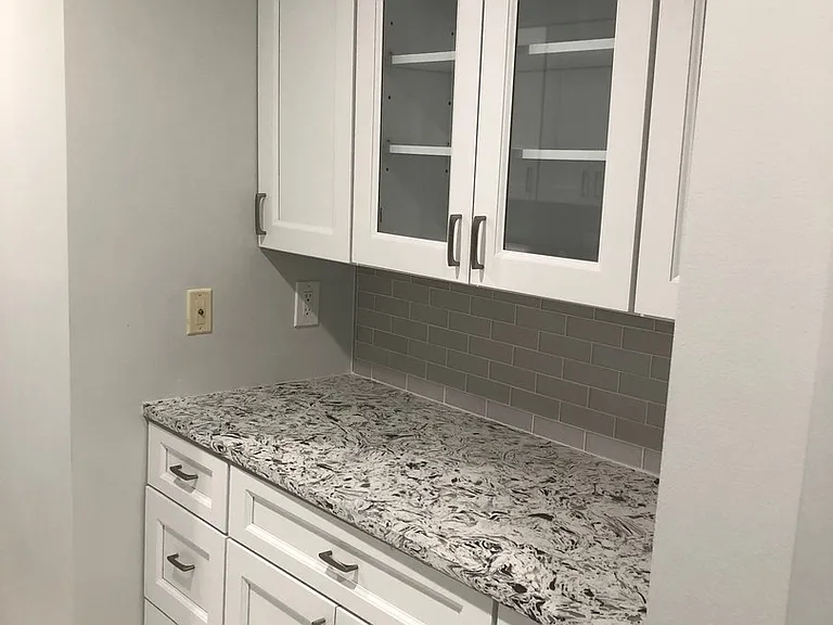 609 Admiral Dr #208 — Photo 5