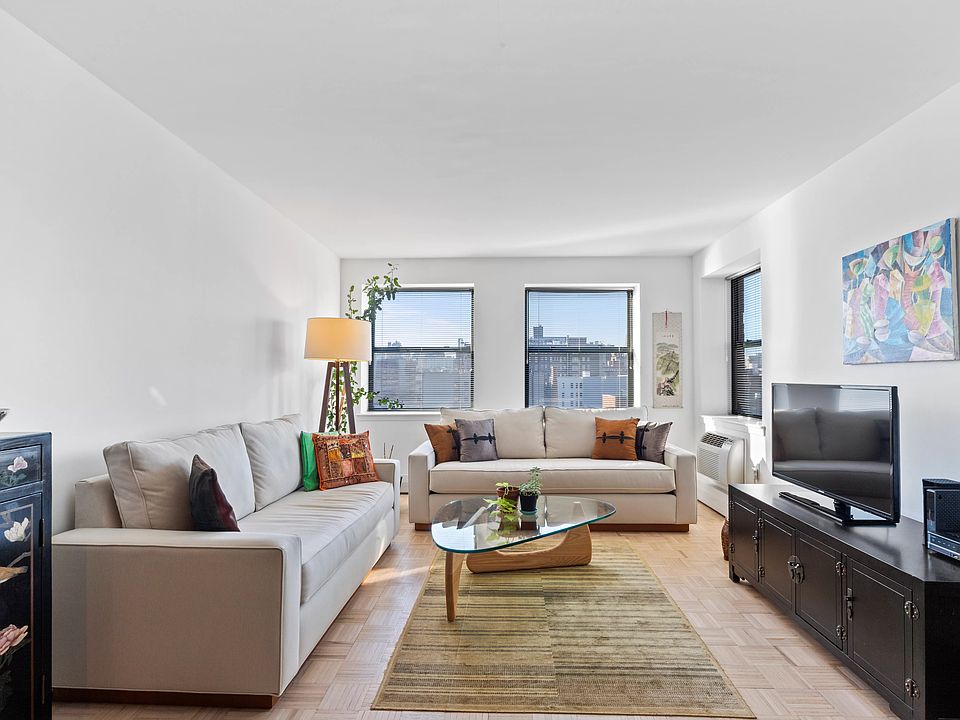 1st image of 130 Lenox Ave APT 707