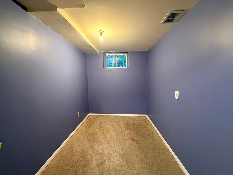 7219 Mount Forest Ter — Photo 23