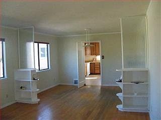 2nd image of 478 Oak Ave