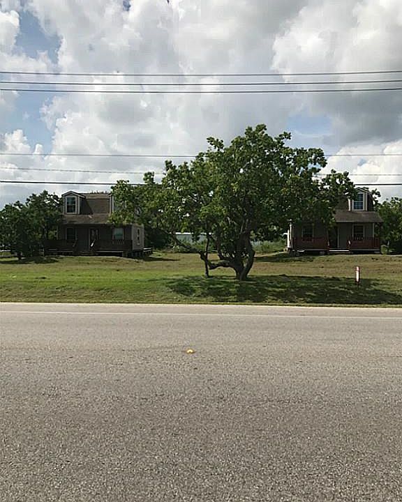 1st image of 24 E Bayshore Dr