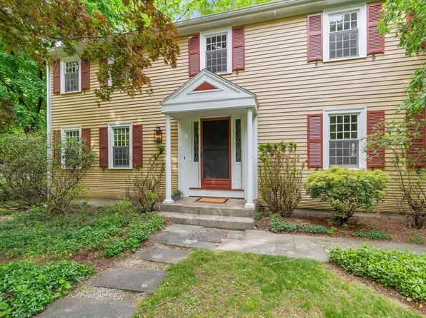 28 Old Village Rd, Acton, MA 01720