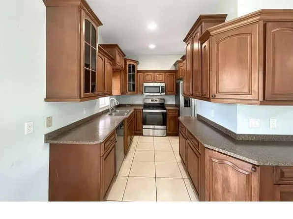 1252 Delores ST E, LEHIGH ACRES, FL 33974