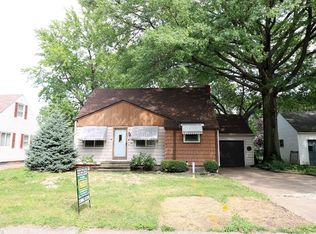 155 Parkwood Ave, Avon Lake, OH 44012
