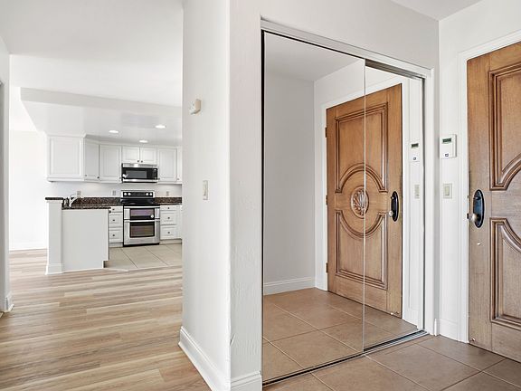 3rd image of 7635 Eads Ave Unit 305