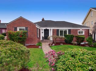 1922 35th Ave W, Seattle, WA 98199