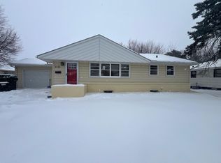 6330 Indiana Ave N, Brooklyn Center, MN 55429