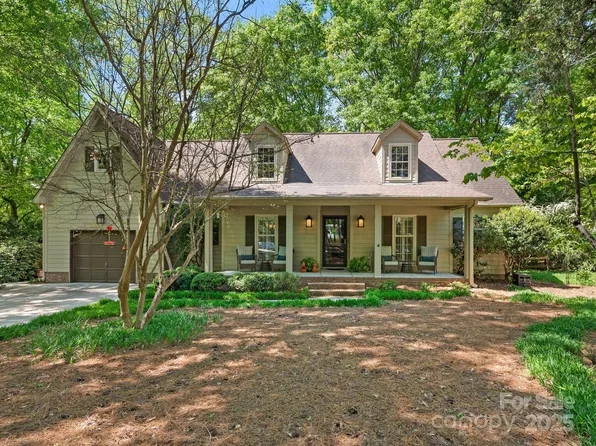 5935 Winburn Ln, Charlotte, NC 28226