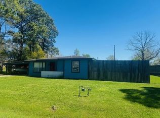 5487 Fairview Dr, Orange, TX 77630