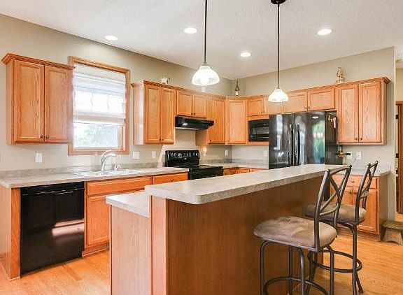 5th image of 2177 Tower Alcove