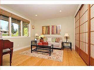 4th image of 662 Benvenue Ave