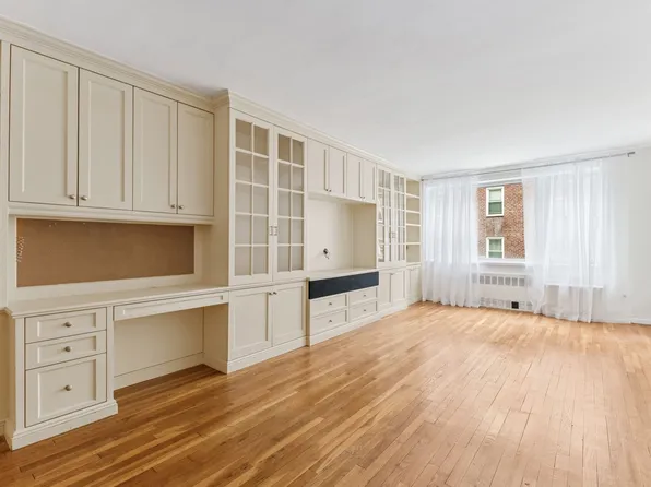 110-15 71st Road image 9 of 25