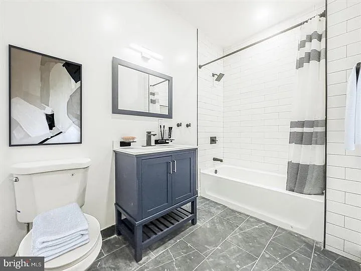501 N Cannon Ave #105 — Photo 9
