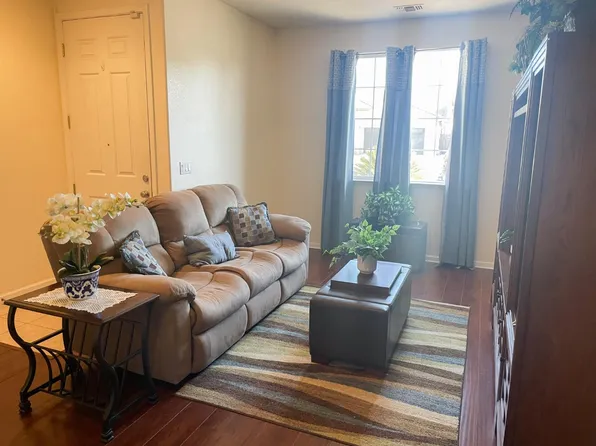 127 Argillite Ave, Lathrop, CA 95330