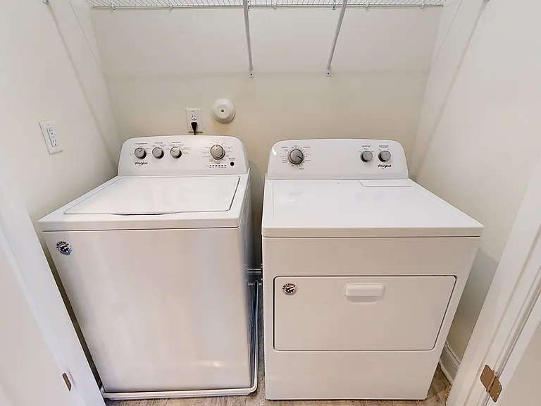 1003 Amber Shadow Dr — Photo 18