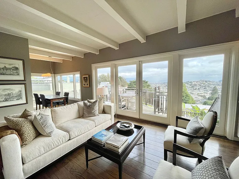367 Roosevelt Way — Photo 4