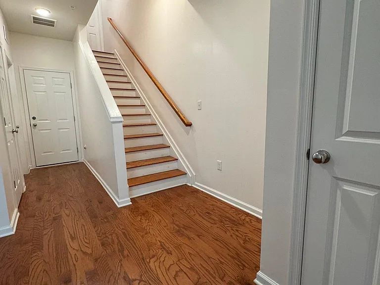 6 Ambrosia Ct #6 — Photo 8