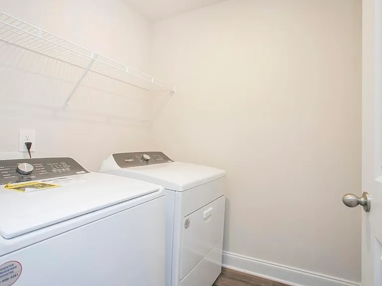 2304 Yukon Ct — Photo 24