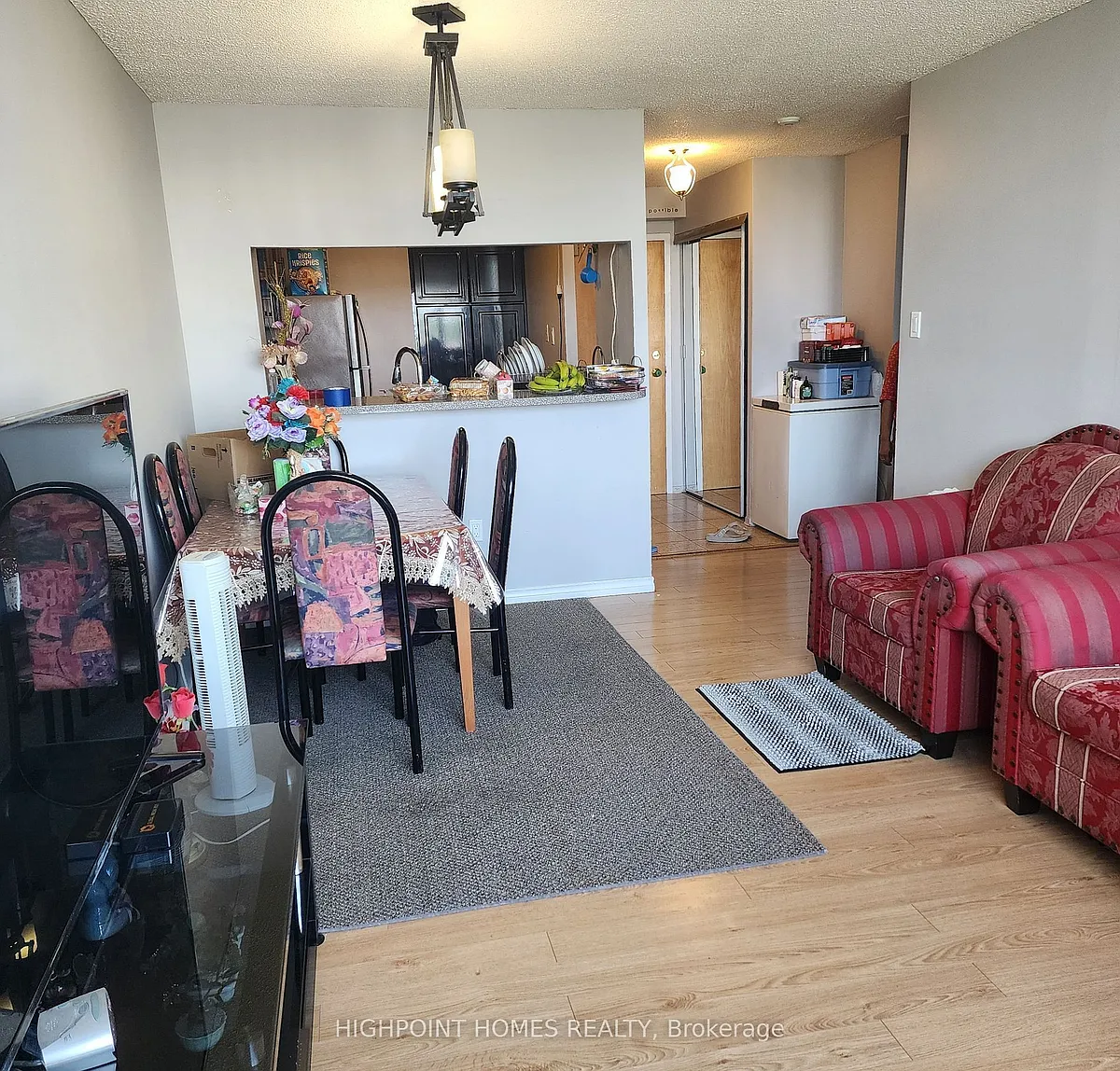 Building Photo - 3050 Ellesmere Rd #1004