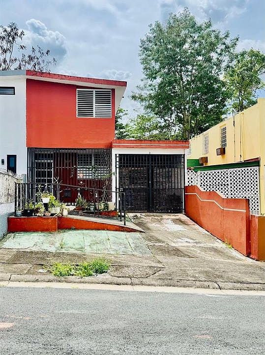 1st image of Calle 46 ROYAL TOWN #3-4
