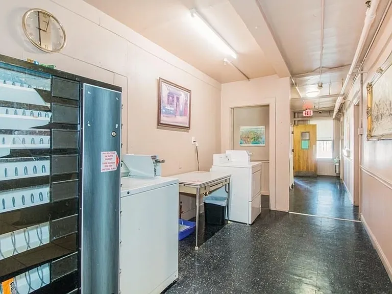 41 Light St #22 — Photo 4