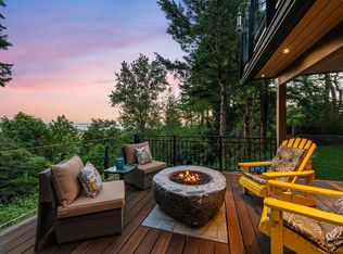 13464 56th Ave, Surrey, BC V3X2Z6