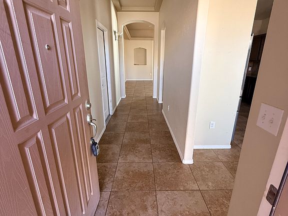 3rd image of 4118 Santiago Way