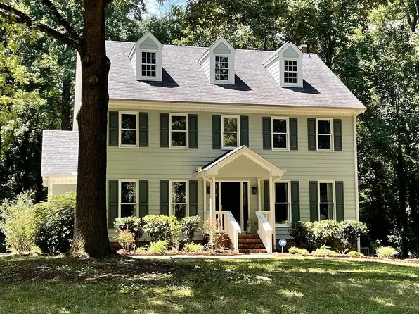 2024 Corberrie Ln, Raleigh, NC 27613