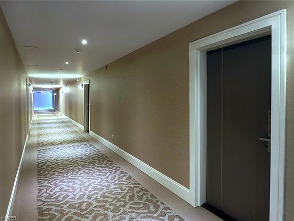 5th image of 128 Garden Dr #408