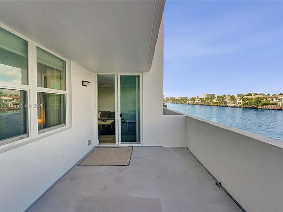 5th image of 1400 S Ocean Dr APT 205
