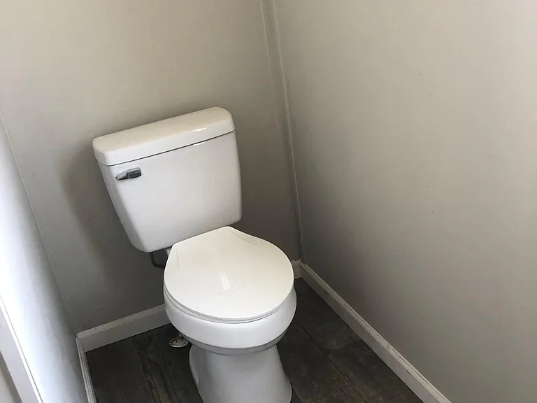 408 Samantha St — Photo 25