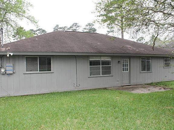 3rd image of 9550 Cumberland Dr