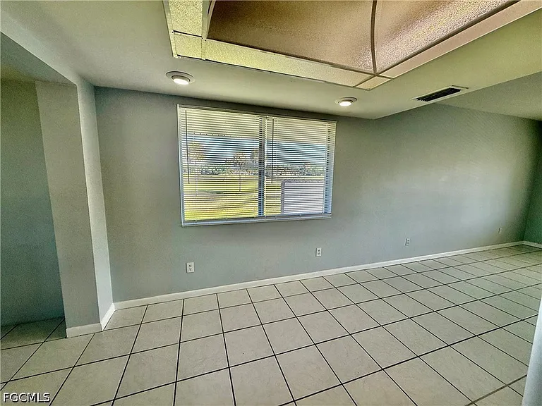 343 Joel Blvd #211D — Photo 18