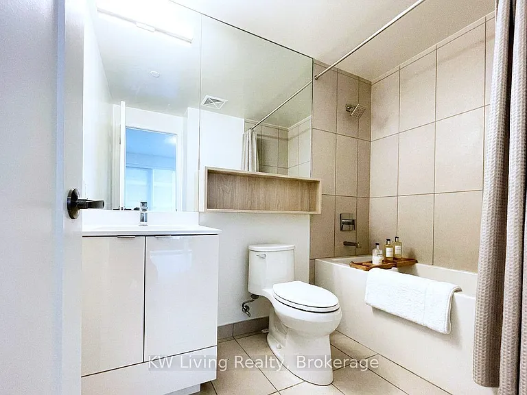 121 Lower Sherbourne St #650 — Photo 10