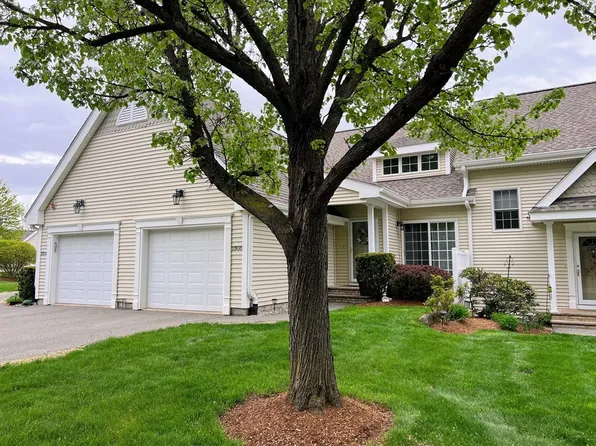 1305 Alyssa Dr Unit 1305, Groveland, MA 01834